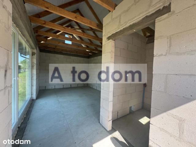 Dom, Adampol