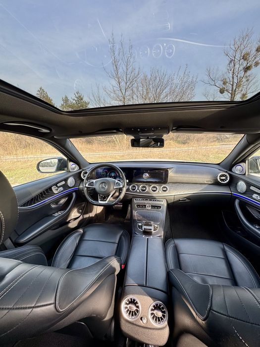 Zadbany Mercedes E350e AMG  | 299 KM | Panorama | Burmester| 9G-Tronic