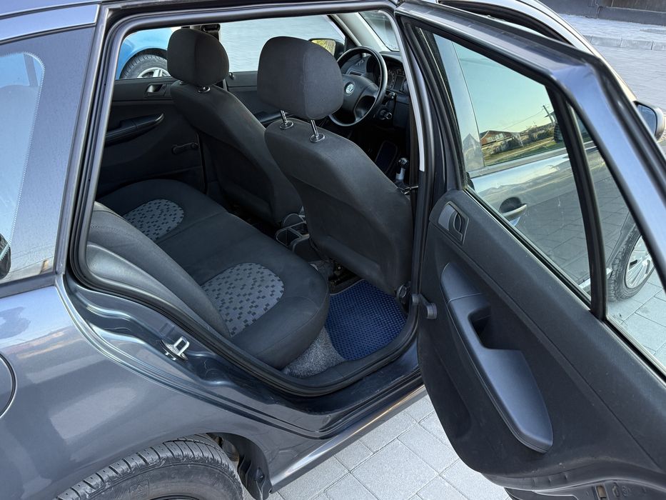 Skoda Fabia 2007 VIN TMBJJ26Y074196390 фото оголошення 12 з 20