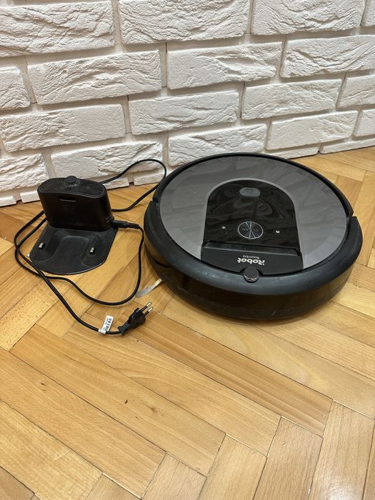 Odkurzacz roomba I7