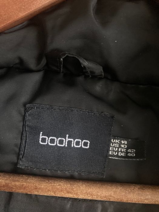 Czarna kurtka zimowa krótka