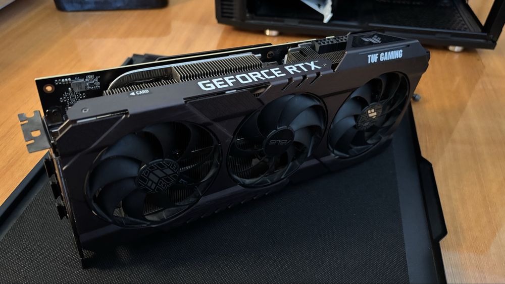 Відеокарта Asus tuf gaming  RTX 3070ti OC