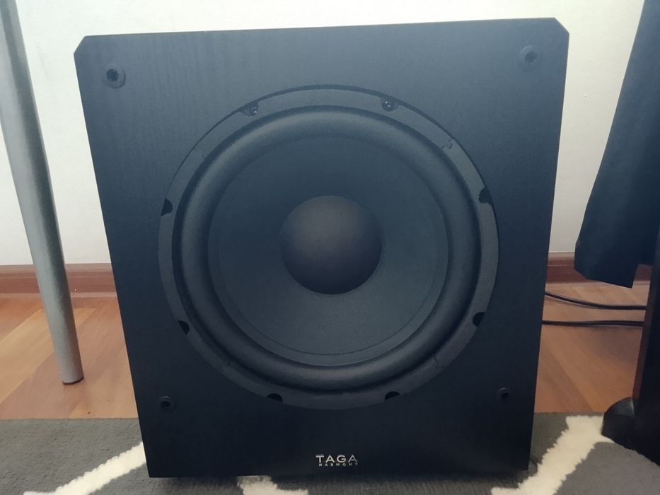 Subwoofer Taga Harmony