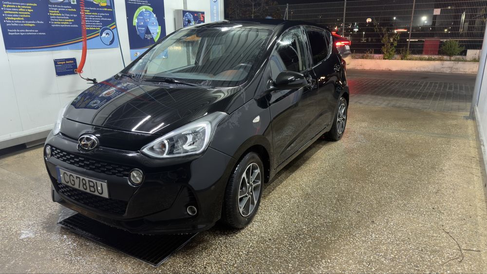 Hyundai i10 1.2 Comfort – 2017 – Full Extras – Excelente Estado
