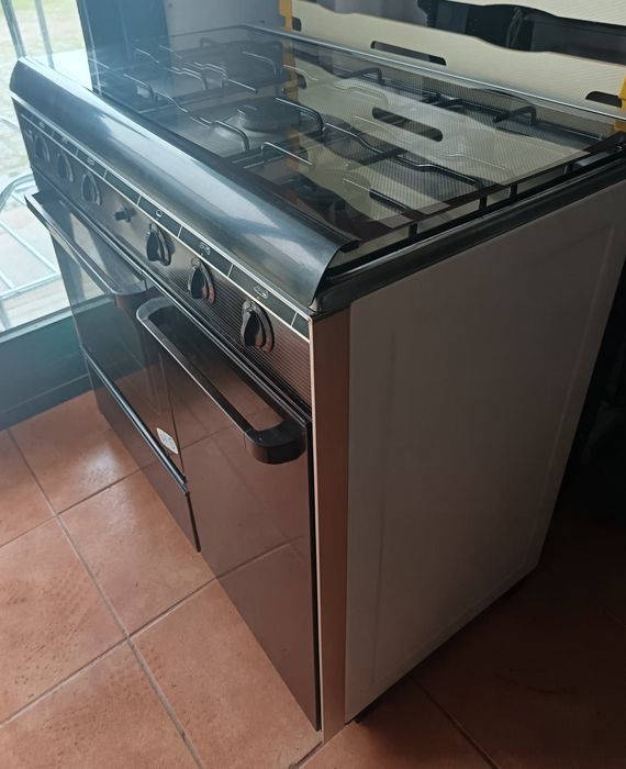 Fogão a gás butano Meireles