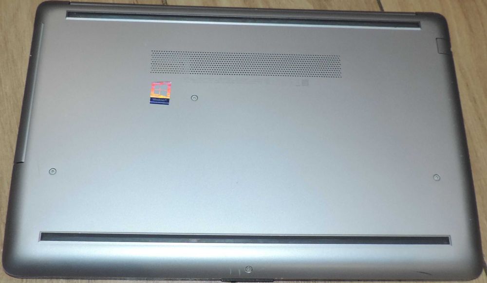 Laptop HP 255 G7 Ryzen 5 8GB SSD256 - Lapserwis Elbląg