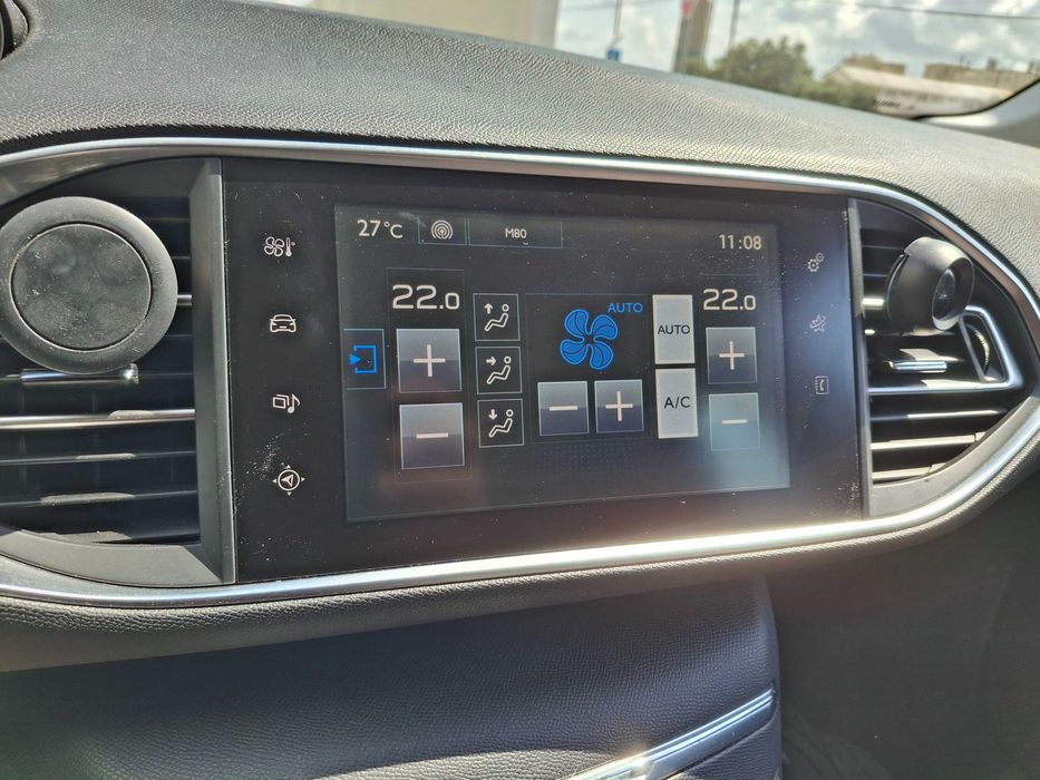 Peugeot 308 — fotografia 7