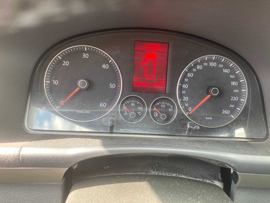 VOLKSWAGEN TOURAN 2009 gasoleo