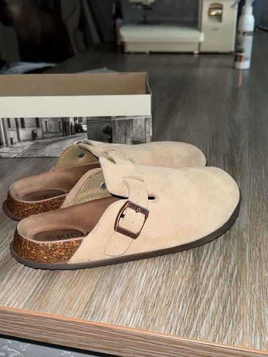 Тапочки бежевые