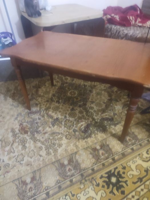 Стол журнальный,бу, в нормальном состоянии