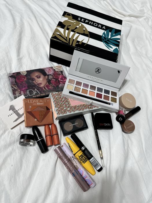 Wielki box zestaw kosmetyków premium huda beauty mac abh fenty