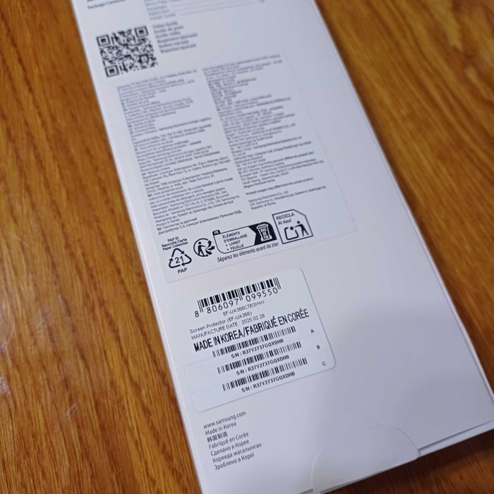 Плівка фірмова на телефон Samsung A36 нова 2шт.