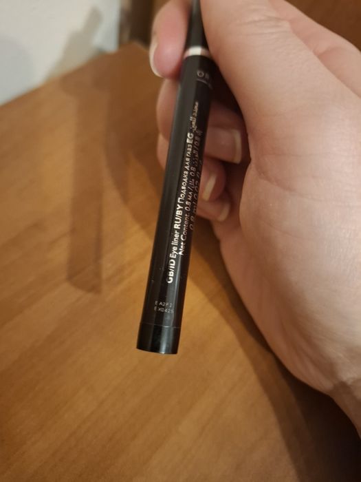 Oriflame The one eyeliner stylo w pisaku 42769 nowy