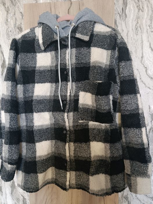 Рубашка на кнопках + вшита кофта з капюшоном