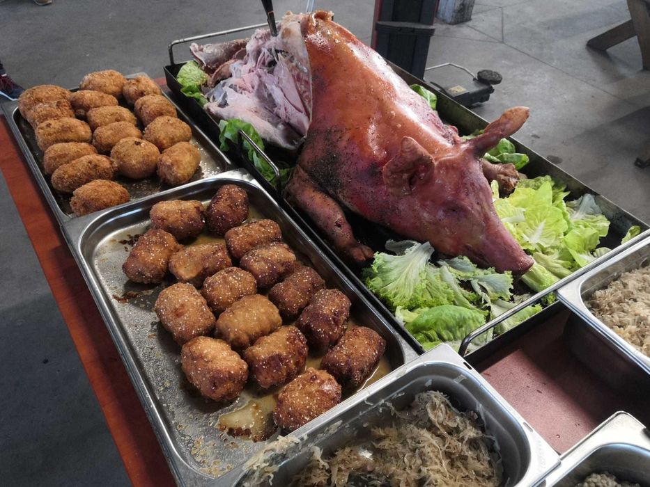 Imprezy integracyjne, prosiak pieczony, urodziny, imieniny, urodziny,