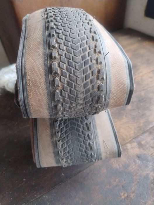 Komplet opon Pirelli Cinturato H 45c gravel