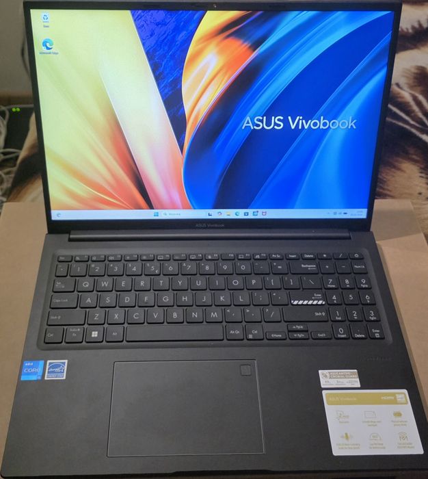 ASUS VivoBook 16 X1605VA-MB1801W 16" IPS i5-13420H 16GB RAM 512GB