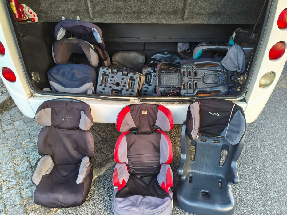 17 Cadeiras Auto grupo II e III