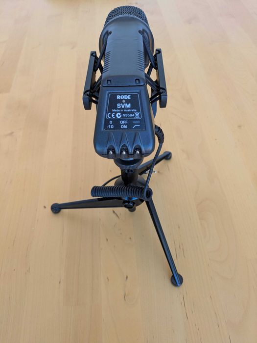 Rode "Stereo Videomic" + Pedestal