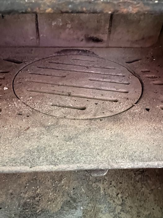 Продам  піч камін буржуйка KAMINO NOSZTALGIA KÁLYHA 804