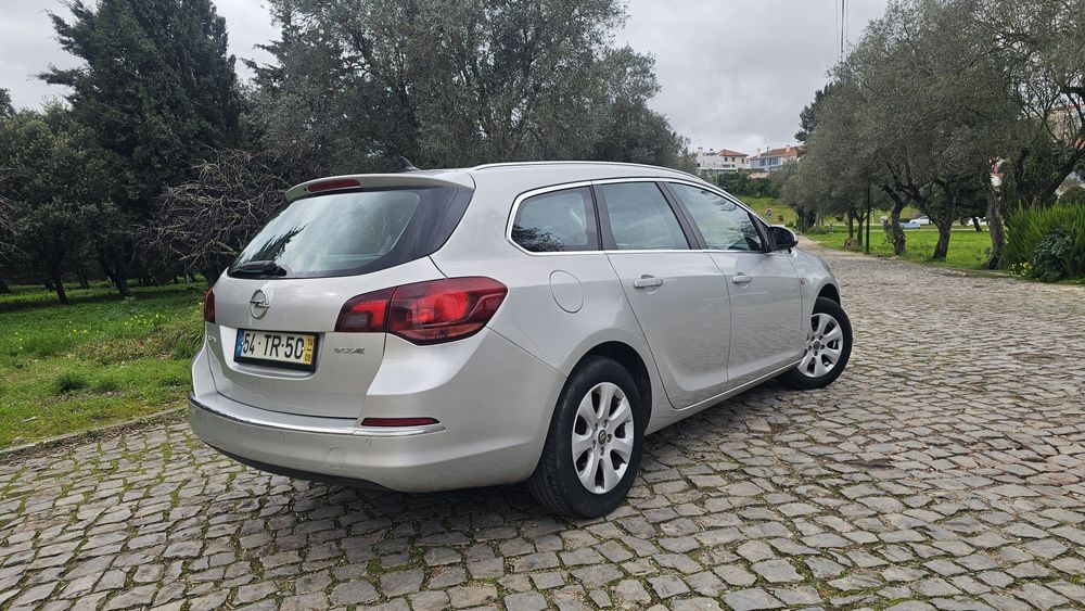 Opel Astra Caravan 1.6 cdti 2014