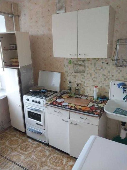 Продам 1-кімнатну квартиру, 5-7 хвилин пішки від метро Індустріальна