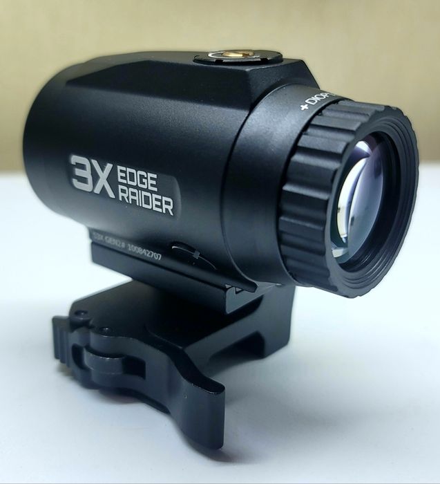 Магнифер, увелечитель 3x Edge Raider (3 крата) флип-маунт