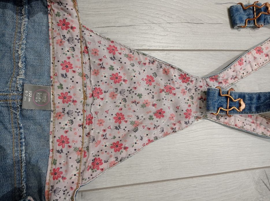 Komplet dziewczęcy rozm. 122