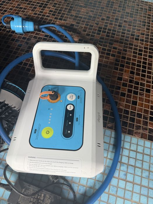 Robot sprzątający do basenu bezprzewodowy,Zima Degrii Pro.Wifi ,Aplikacja,jezdzi po ścianach