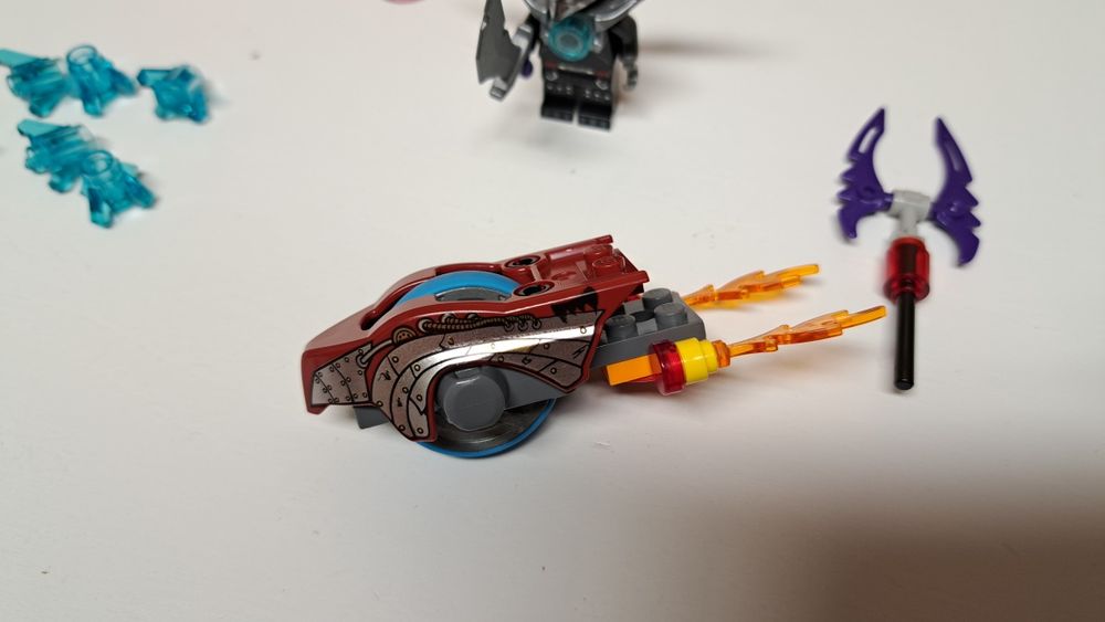 LEGO 70100 - Ring of Fire - LEGENDS of CHIMA