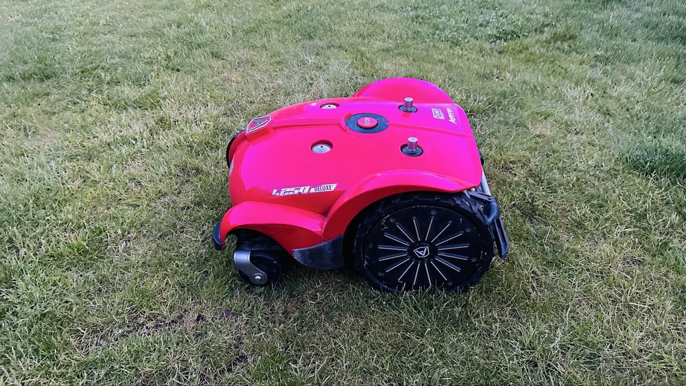 Robot koszacy ambrogio l250 delux 2800m2