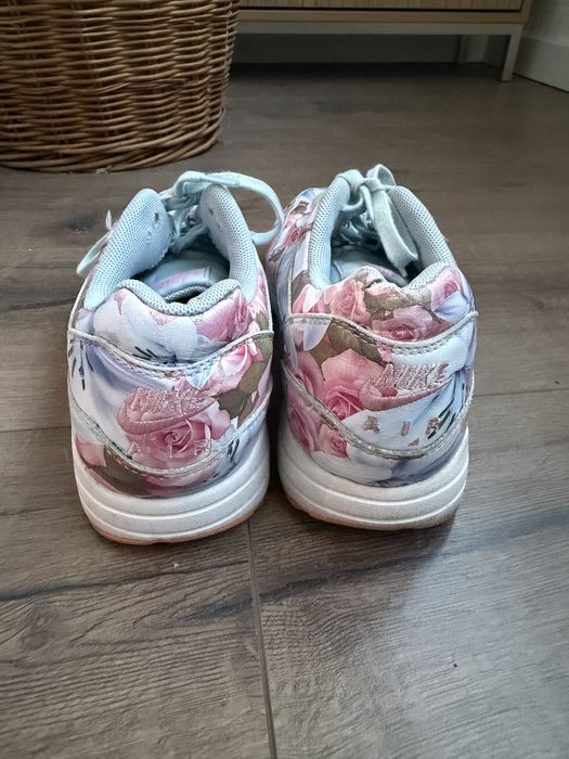 Nike Air Max 1 Paris City Collection