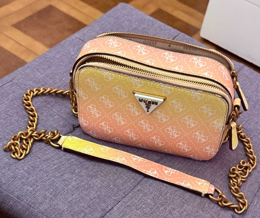 Mala de Tiracolo (Guess)