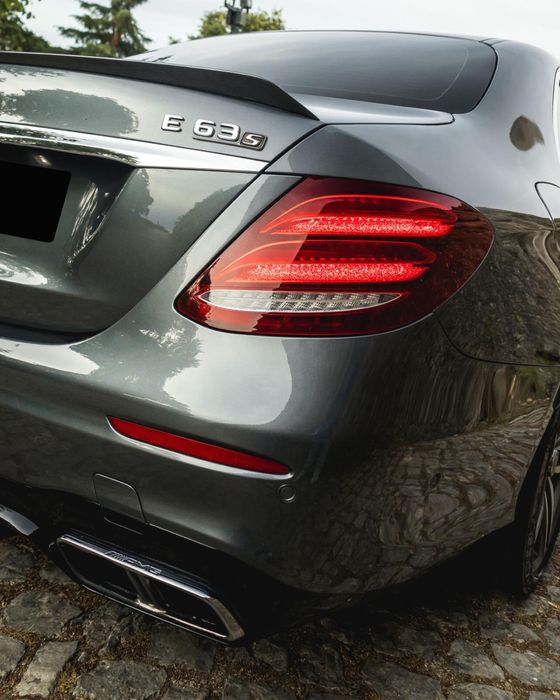 Mercedes E63s 4.0 V8 Biturbo 612CV 4 Matic +