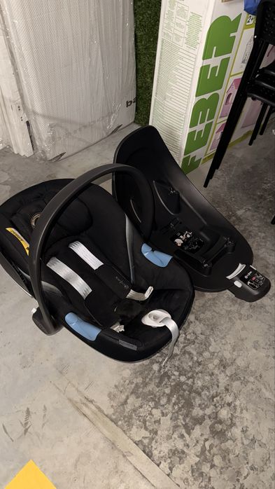Carrinho + OVO CBX com Isofix