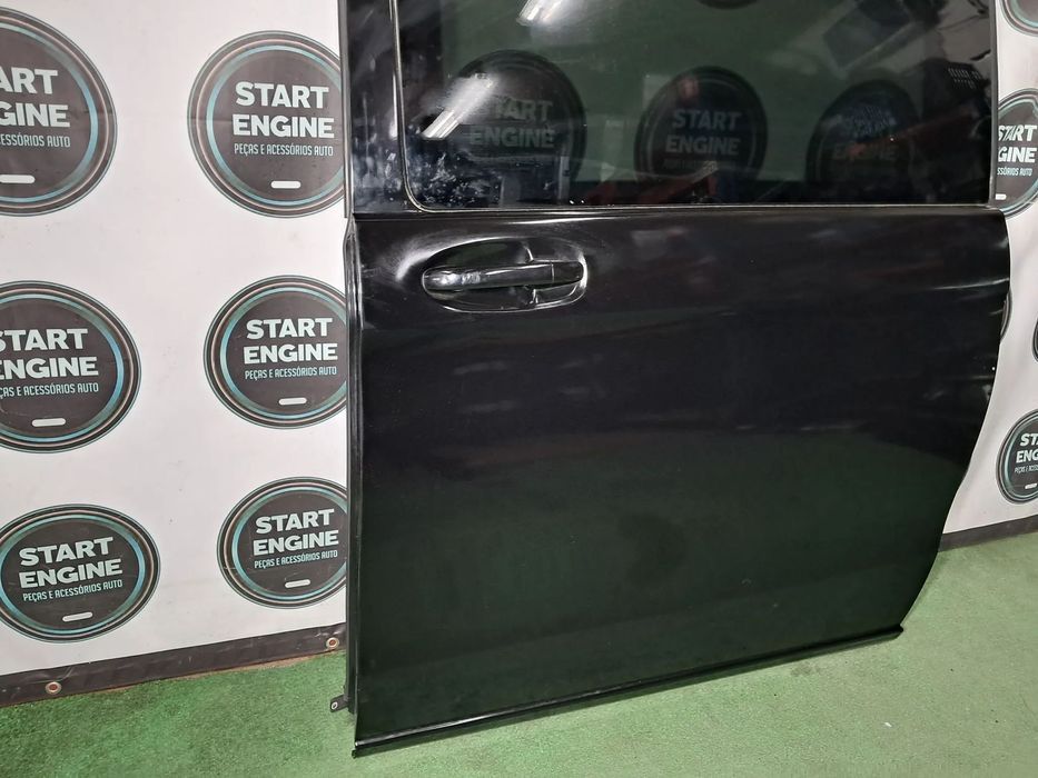 Porta Lateral Mercedes Vito Viano W447 esquerda