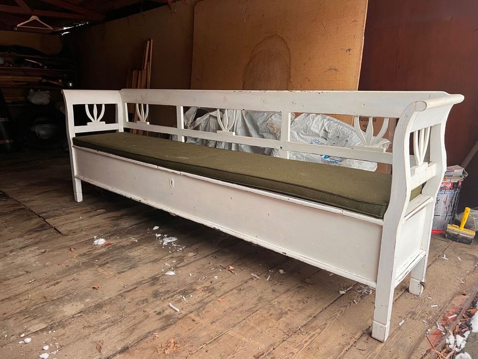 Бамбетель церковний / Лавка