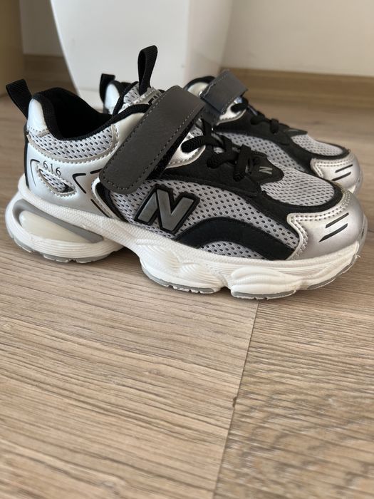 Кросівки 34 розмір