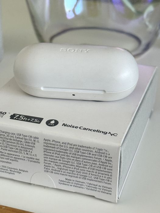 Auriculares Sony WF-C700N