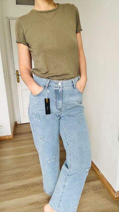 Джинсы кюлоты средняя посадка, голубые,с нашивками/принтом, р.40 (L)