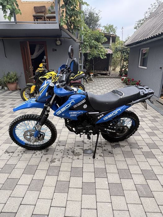 Geon X Road 250
