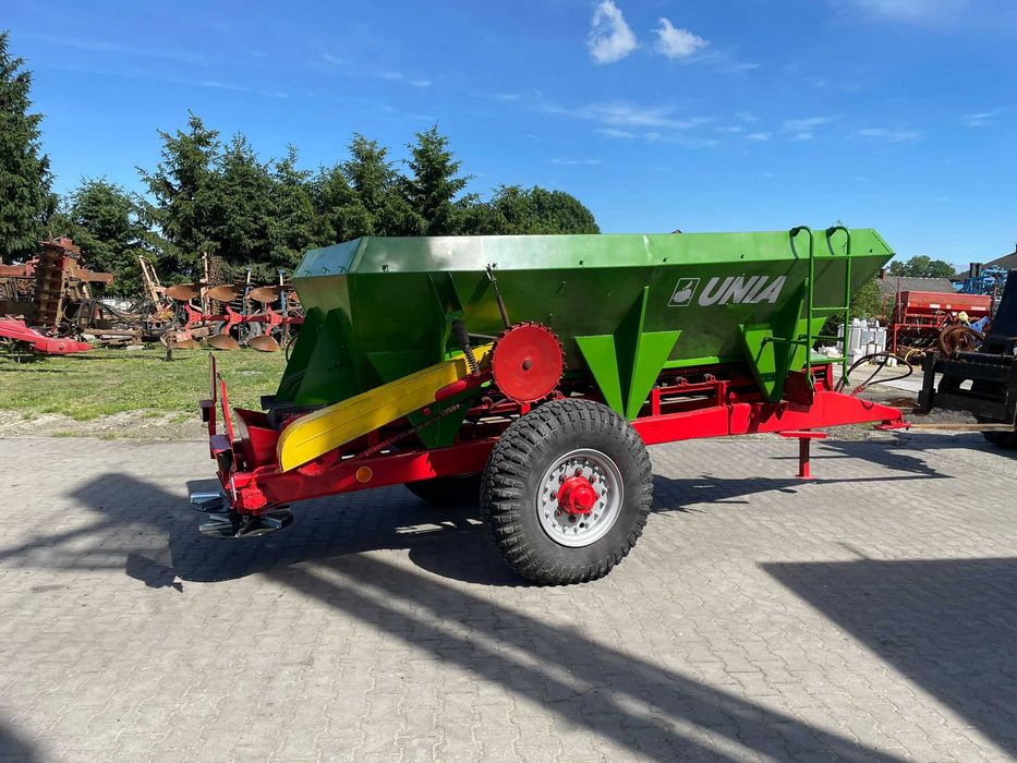 Rozsiewacz rcw 5 piaskarka solarka d032.1