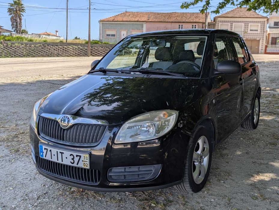 Skoda Fabia 1.2 HTP Gasolina - 61000Km