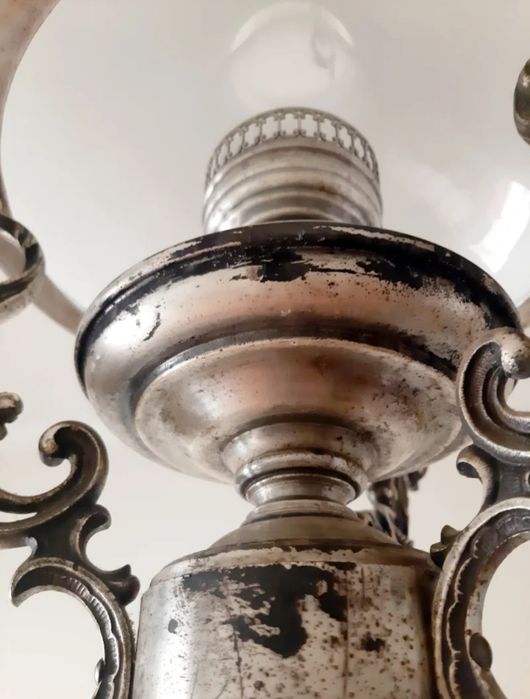 Candeeiro de tecto em estanho