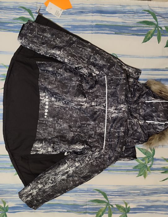 Зимова куртка H&M, р.140 (9-10 років)