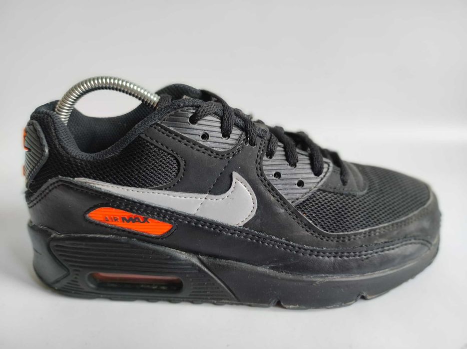 - Nike Air Max 90 (GS)  - Sneakersy r. 38