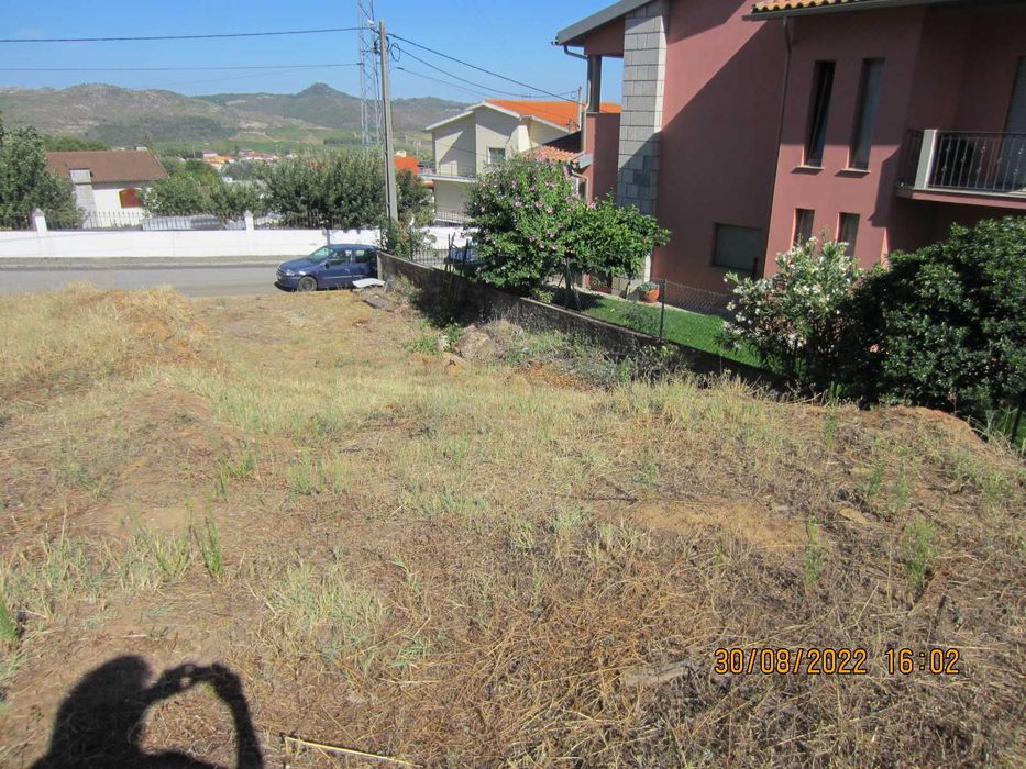 Vendo lote de terreno urbanizado no centro de Alijó