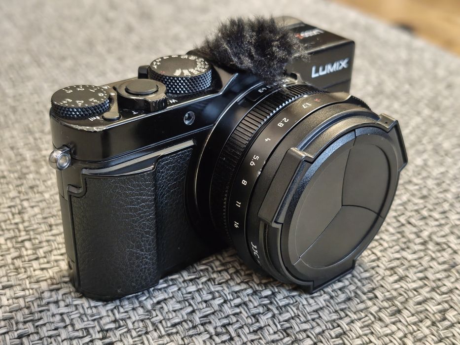 Panasonic Lumix DC-LX100 II Mark 2 kompakt premium z 4 akumulatorami!