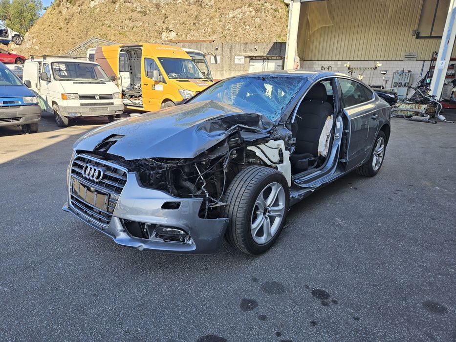 Audi A5 Sporback 2.0 TDi de 2012 para peças