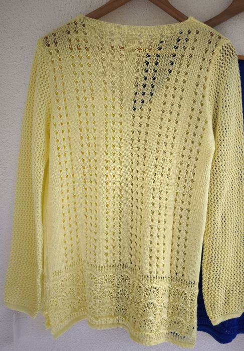 Camisola amarela, em malha fresca, italiana
